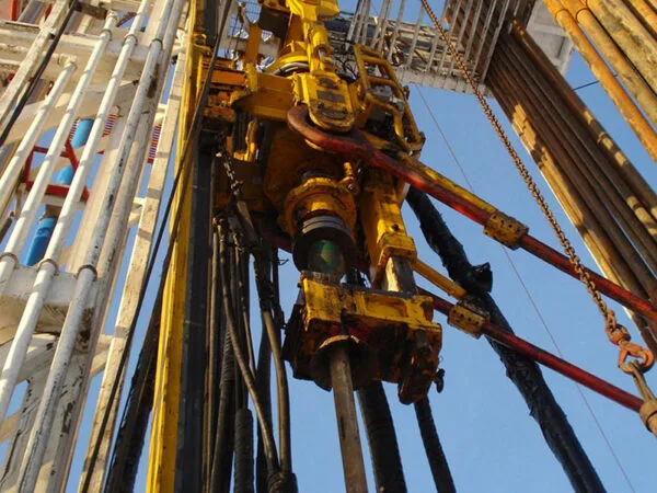 Drilling bits, Top Drives